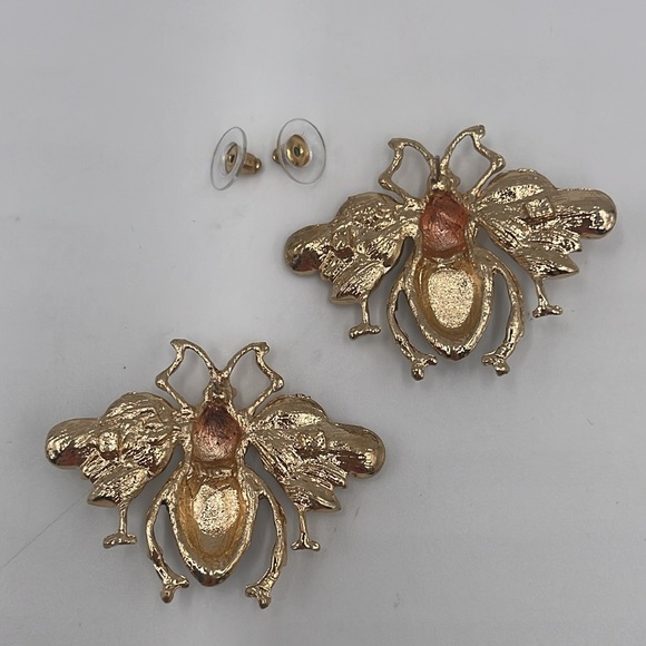 Golden & Black Vintage Bee Earrings - Picture 6 of 8